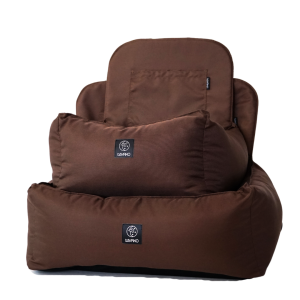 Fotelik samochodowy dla psa z poduchami brązowy wodoodporny